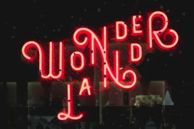 WONDERLAND poster1