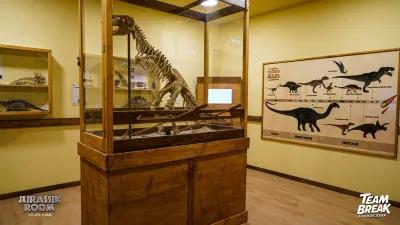 JURASSIK ROOM poster2