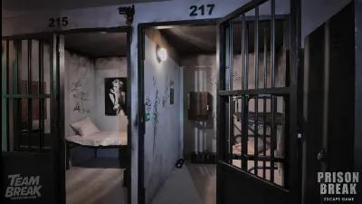 PRISON BREAK poster2