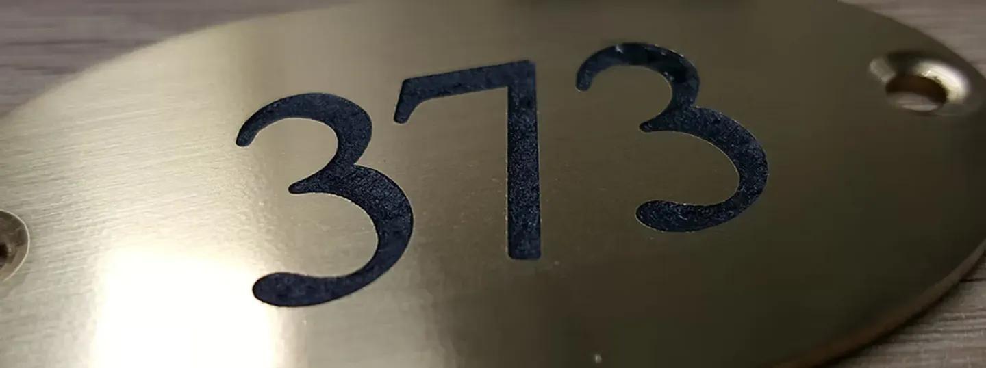 CHAMBRE 373