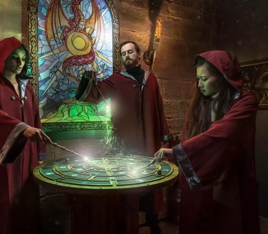 L’école des Sorciers contre le Mage Noir